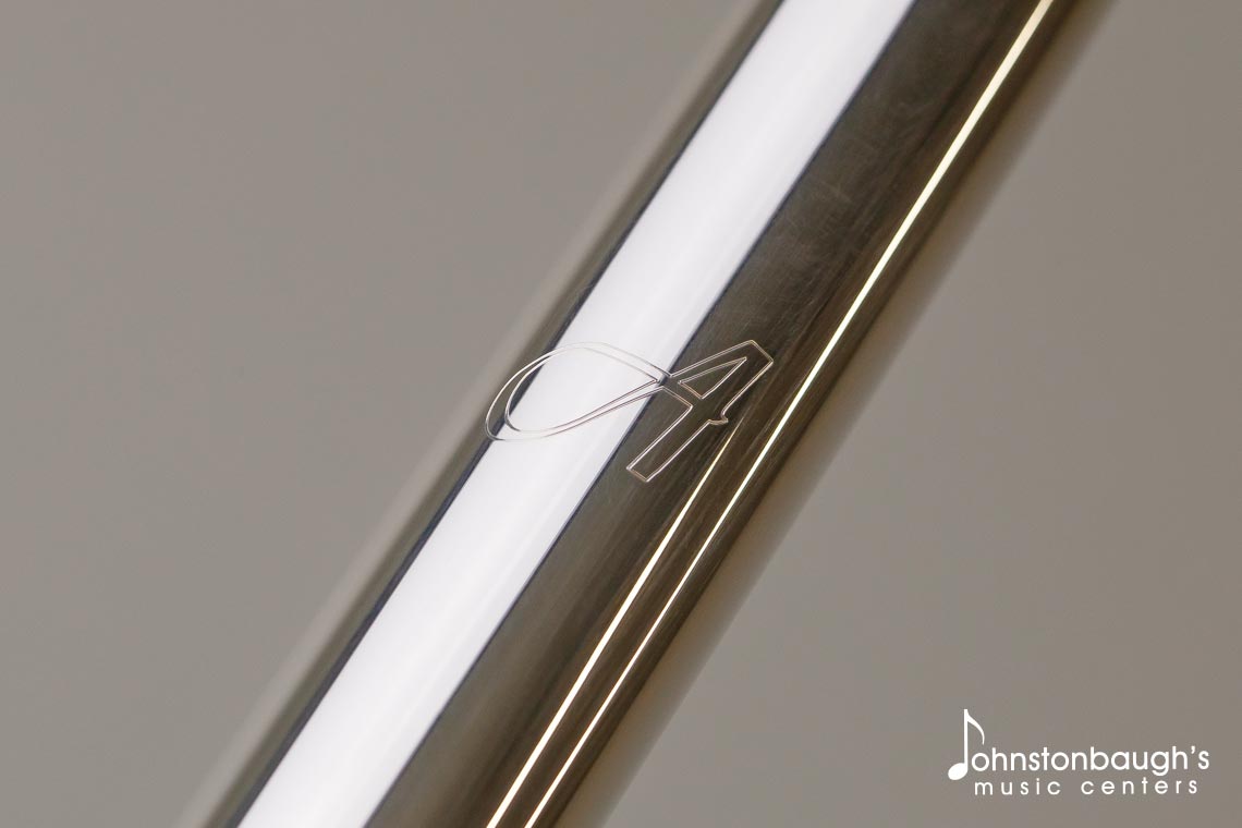 Detailed Feature Image of Armstromng 303 Flute from Johnstonbaugh's Music Centers in Western PA