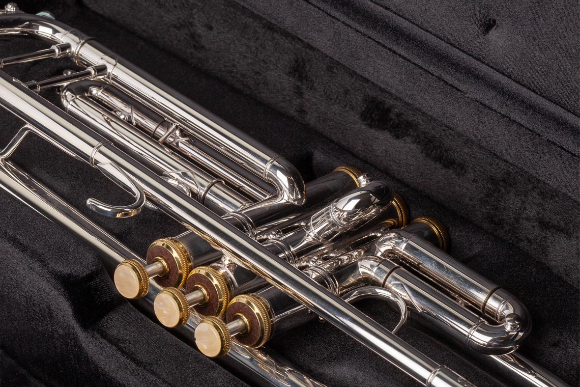 Detailed Feature Image of Eastman Intermediate Trumpet from Johnstonbaugh's Music Centers in Western PA