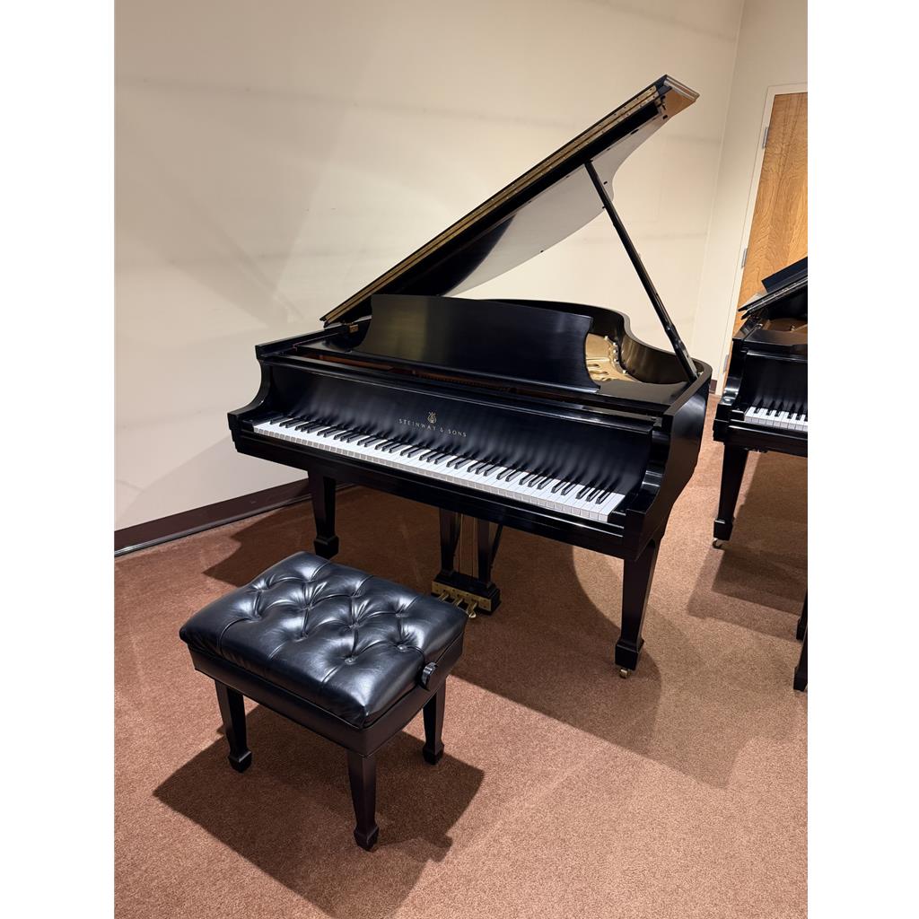 STEINWAY MODELMES Model M Ebony Satin