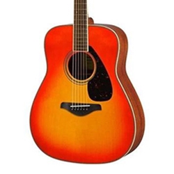 YAMAHA FG820 Folk Acoustic Guitar - Solid Sitka / Mahogany